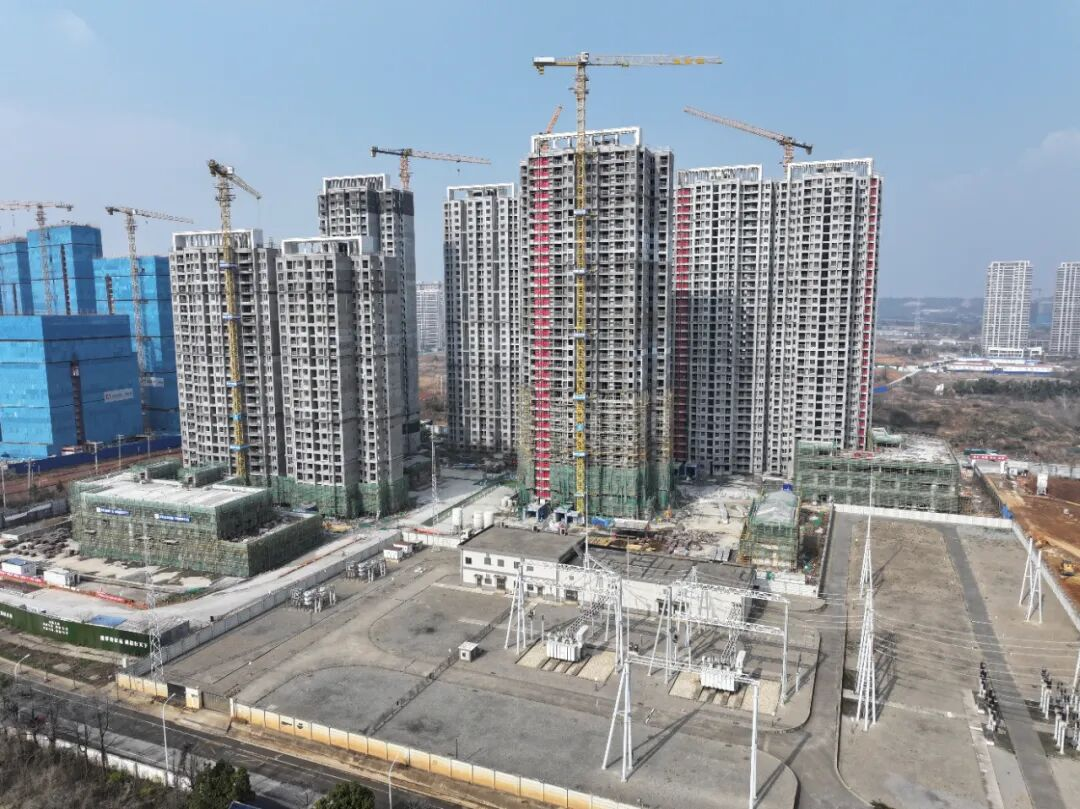 荣誉+1！花山生态新城花城家园E1地块获评“2025年下半年武汉市建筑施工安全生产标准化学习交流工地”